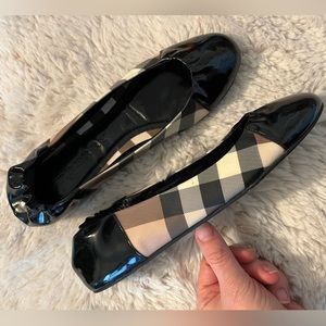 Burberry Black Leather and Nova Check Coated Canvas Ballet Flats